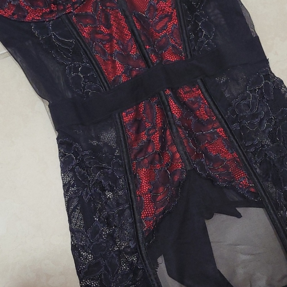 Victoria's Secret Red and Black Lace Chemise - Picture 4 of 12